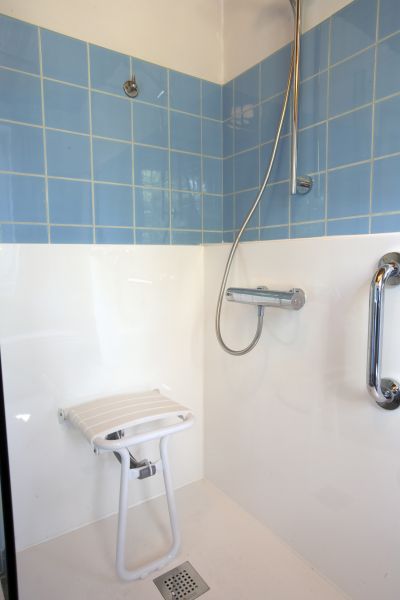 Cost of Elderly Shower Installation in Clarksville